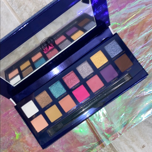 NWOB - ANASTASIA Riviera Eyeshadow Palette - Picture 4 of 16